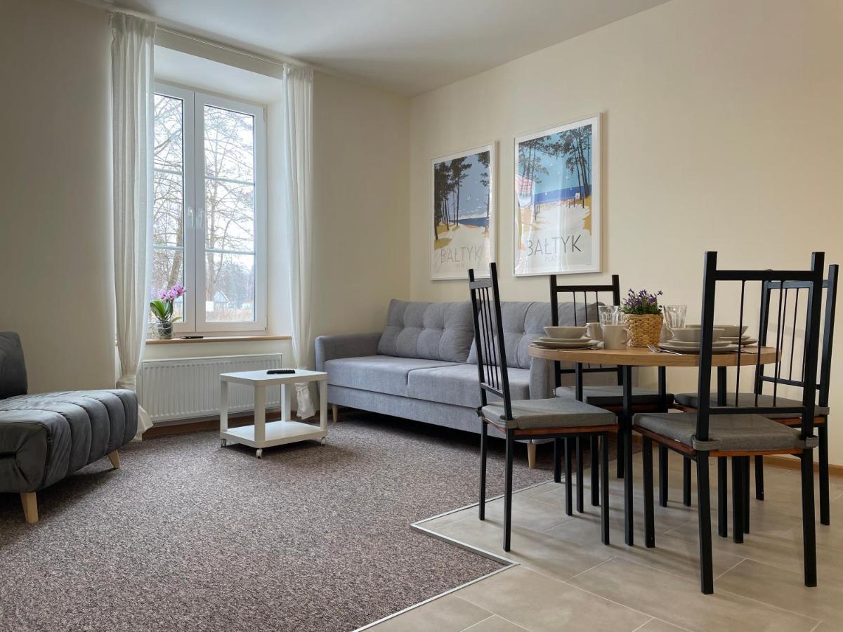 Hotel Amarit à Dziwnów Extérieur photo