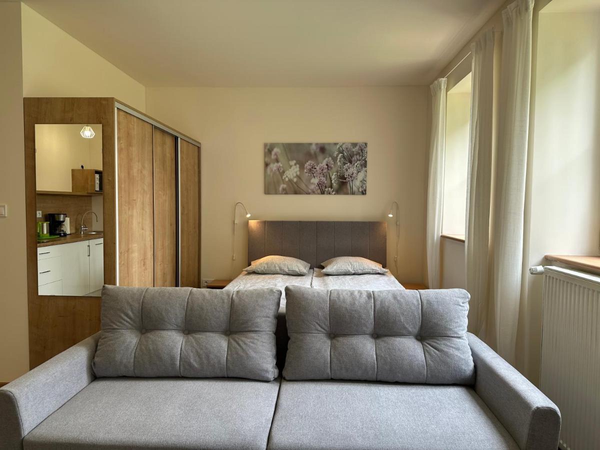 Hotel Amarit à Dziwnów Extérieur photo